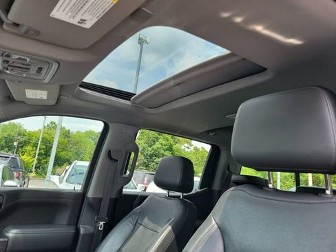 Used 2019 Chevrolet Silverado 1500 LTZ w/ LTZ Premium Package AWD/4WD image 28