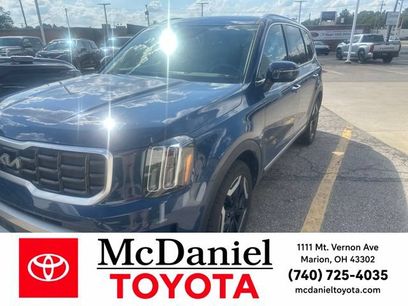 Used 2024 Kia Telluride S w/ S Sunroof Package