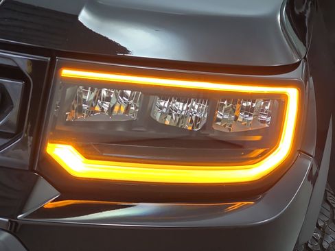 Certified 2026 Honda Passport TrailSport image 32