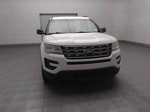 Used 2016 Ford Explorer image 14