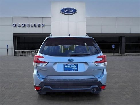 Used 2024 Subaru Forester Limited w/ POP Package 3 image 4