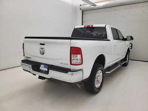 Used 2021 RAM 2500 Big Horn w/ Level 1 Equipment Group AWD/4WD image 17