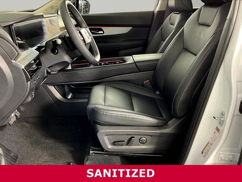 Used 2025 Nissan Murano SL AWD/4WD image 19