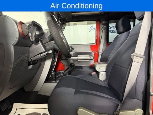 Used 2010 Jeep Wrangler Unlimited Sport w/ Black Appearance Group AWD/4WD image 11