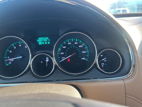 Used 2015 Buick Enclave Leather w/ Trailering Package image 28