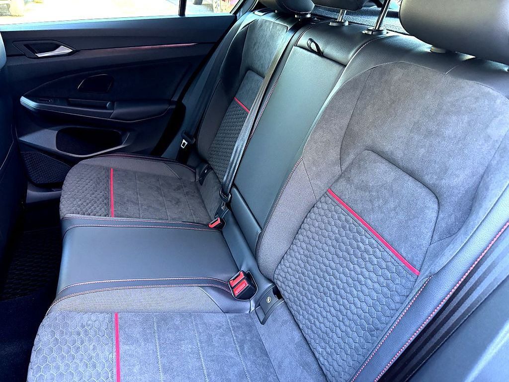 New 2026 Volkswagen GTI SE FWD image 19