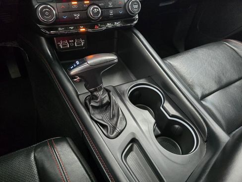 Used 2024 Dodge Durango GT image 34