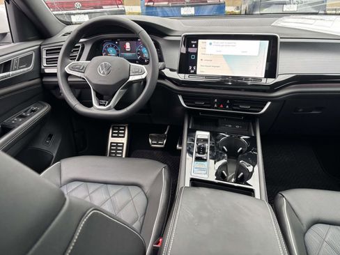 New 2026 Volkswagen Atlas Cross Sport SEL Premium R-Line AWD/4WD image 31