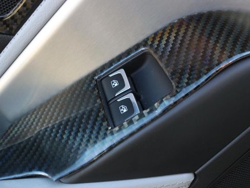 Used 2019 Chevrolet Corvette Z06 RWD image 15
