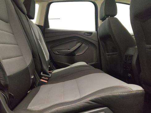 Used 2017 Ford Escape S FWD image 19