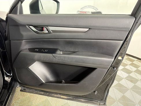 Used 2019 MAZDA CX-5 Touring image 14