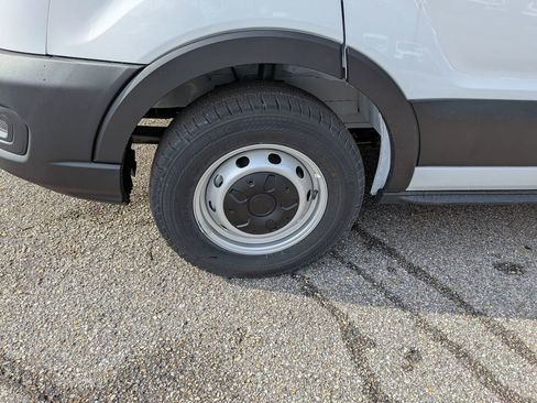 New 2026 Ford Transit 250 148 Medium Roof w/ Load Area Protection Package image 32