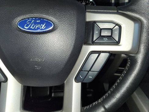 Used 2019 Ford F150 Lariat image 25