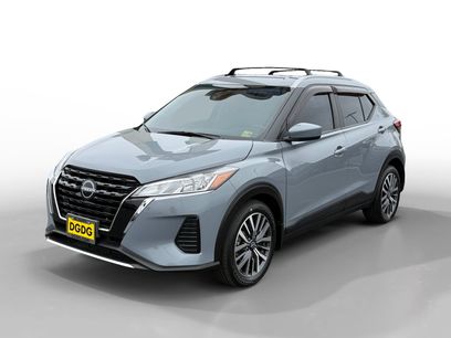 Used 2022 Nissan Kicks SV