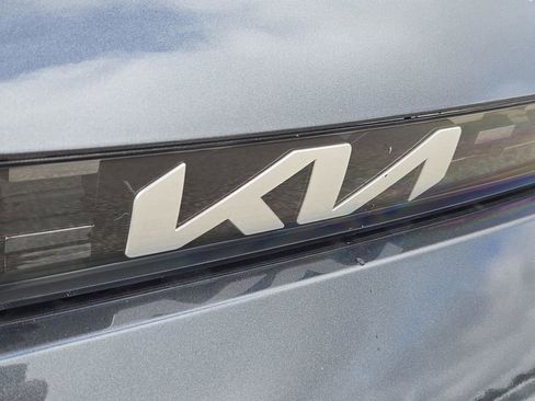 New 2025 Kia Soul EX image 4