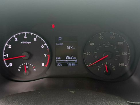 Used 2021 Hyundai Accent SE FWD image 28