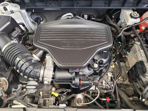 Used 2019 GMC Acadia SLT w/ Black Edition image 30