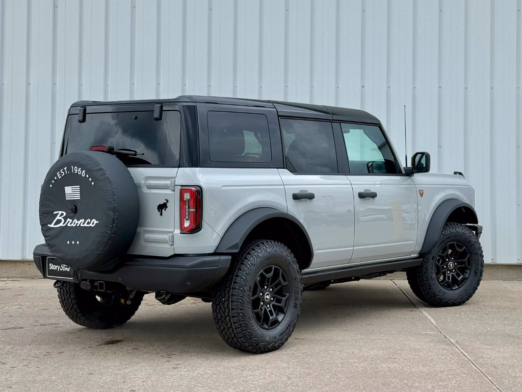 New 2026 Ford Bronco Badlands AWD/4WD image 6