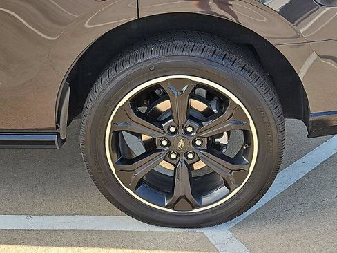 Used 2024 Ford Expedition Limited RWD image 33