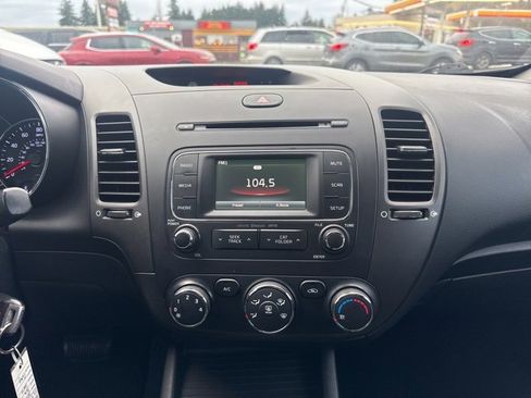 Used 2016 Kia Forte LX w/ LX Popular Package image 10