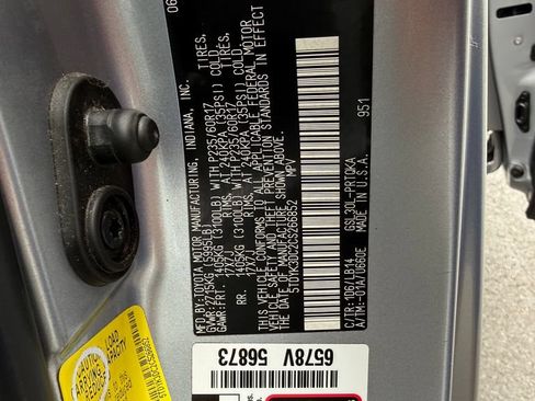 Used 2012 Toyota Sienna XLE FWD image 19
