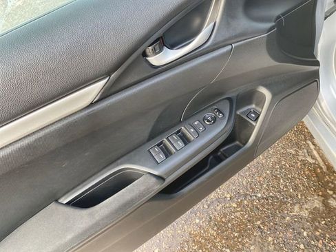 Used 2018 Honda Civic LX image 21