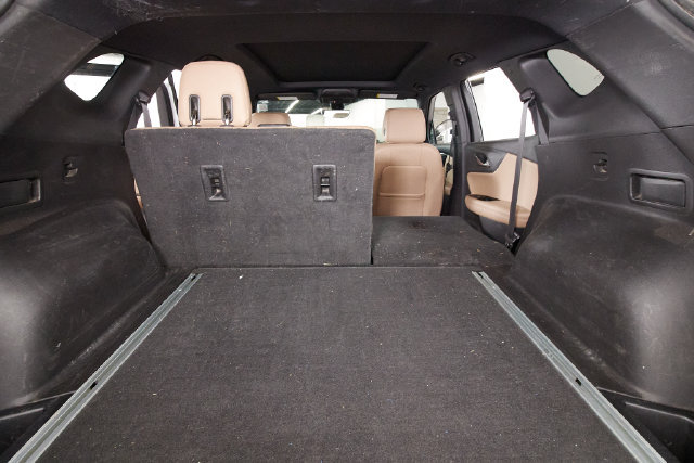 Used 2019 Chevrolet Blazer Premier w/ Sun and Wheels Package AWD/4WD image 27