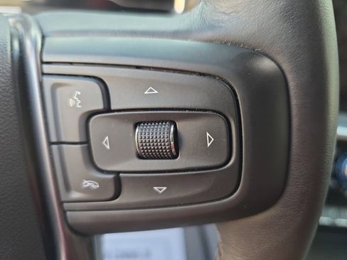 Used 2025 GMC Sierra 2500 Denali Ultimate w/ Max Trailering Package image 17