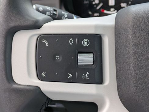 Certified 2025 Land Rover Defender 110 S AWD/4WD image 19
