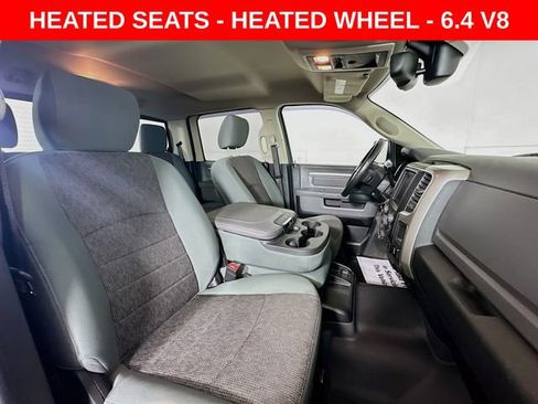 Used 2014 RAM 3500 Big Horn image 27