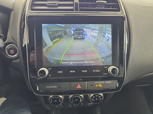 Used 2024 Mitsubishi Outlander Sport SE image 16