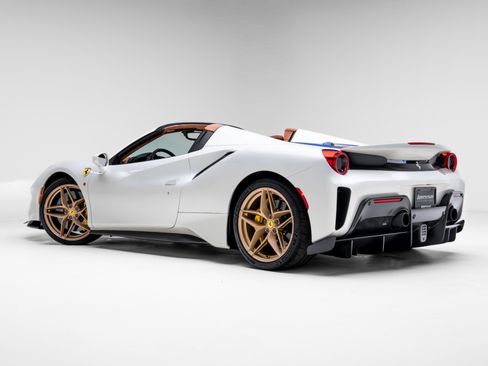 Used 2020 Ferrari 488 Pista Spider image 64