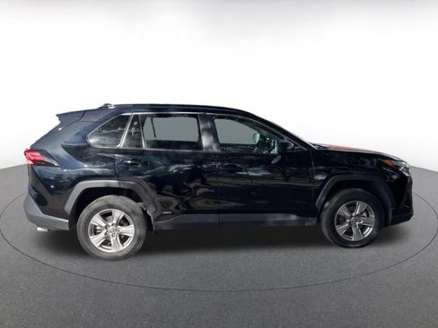 Used 2025 Toyota RAV4 LE image 16
