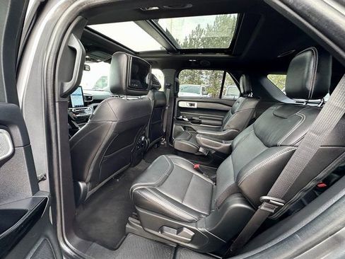 Used 2022 Ford Explorer ST w/ Equipment Group 401A image 17