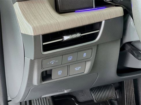 Used 2025 Hyundai Sonata Limited image 14