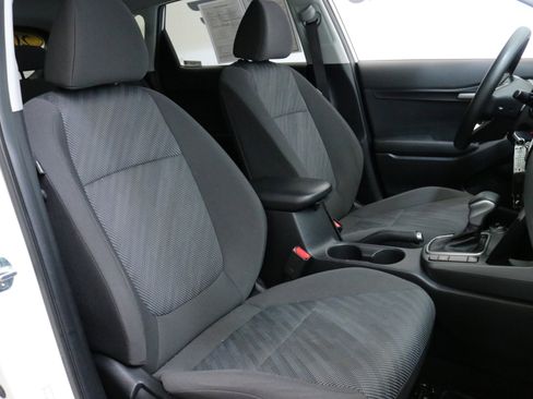 Used 2021 Kia Seltos LX image 27