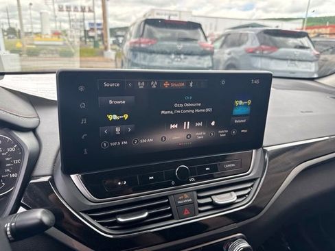 Certified 2025 Nissan Altima 2.5 SR w/ SR Premium Package FWD image 12