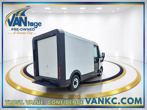 Used 2024 Chevrolet Brightdrop 400 w/ Commercial Equipment Package AWD/4WD image 6