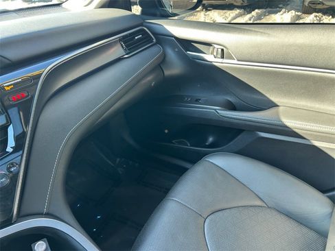 Used 2024 Toyota Camry XSE image 18