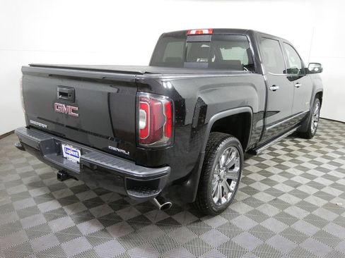 Used 2018 GMC Sierra 1500 Denali w/ Denali Ultimate Package image 3