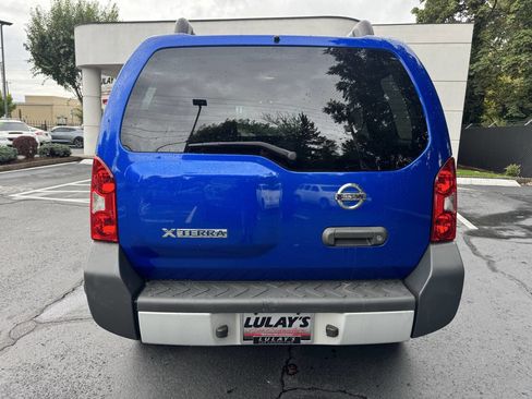 Used 2015 Nissan Xterra X image 4