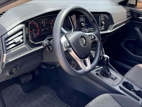 Used 2019 Volkswagen Jetta S w/ Driver Assistance Package FWD image 2