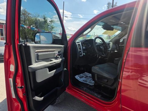 Used 2016 RAM 2500 SLT image 15