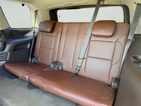 Used 2016 Chevrolet Tahoe LTZ RWD image 11