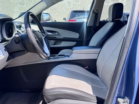 Used 2011 Chevrolet Equinox LTZ FWD image 22