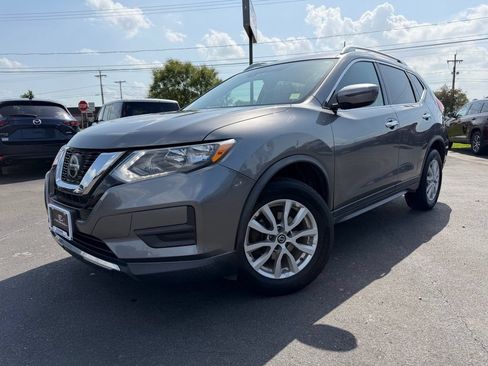 Used 2019 Nissan Rogue SV AWD/4WD image 1