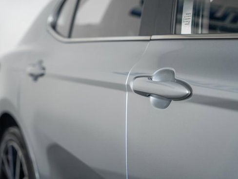 Used 2024 Toyota Camry SE image 15