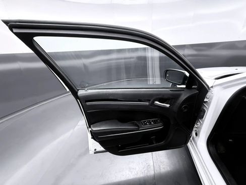 Used 2023 Chrysler 300 S RWD image 32
