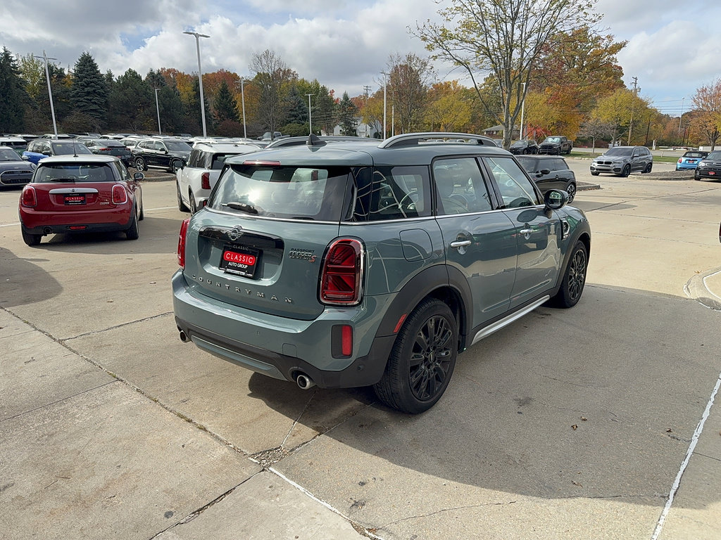 Used 2024 MINI Cooper Countryman S w/ Signature Upholstery Package AWD/4WD image 4