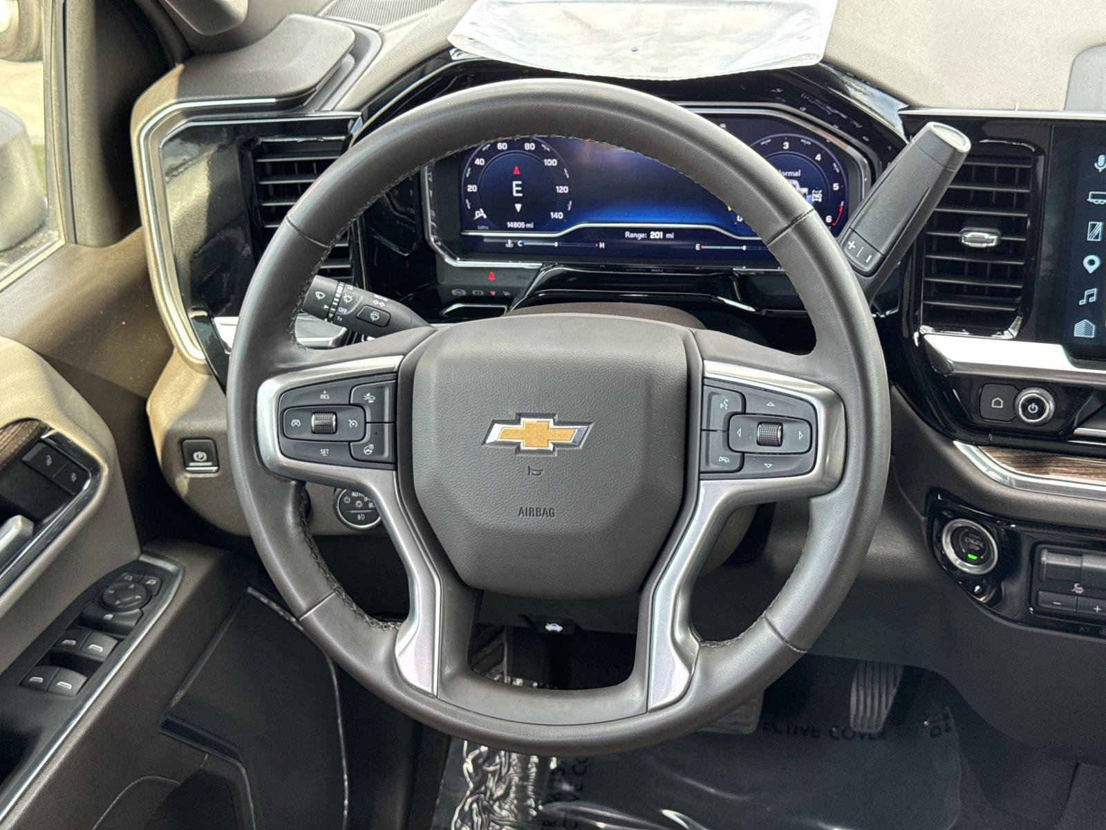 Used 2024 Chevrolet Silverado 3500 LT w/ Convenience Package AWD/4WD image 10